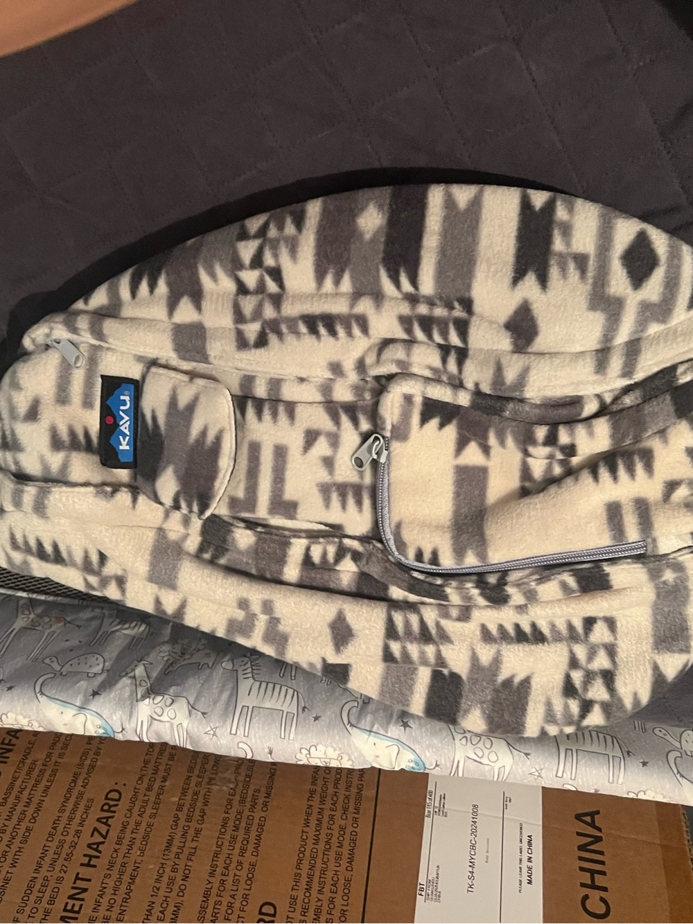 Brand new Kavu Cream and Gray Aztec Fleece sling bag